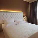 Mediterranean Boutique فندق تروبيا
