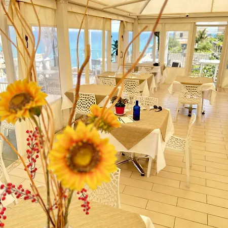 Mediterranean Boutique 3*