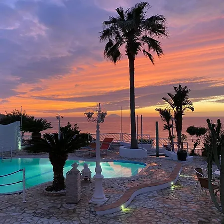 Mediterranean Boutique Hotell Tropea